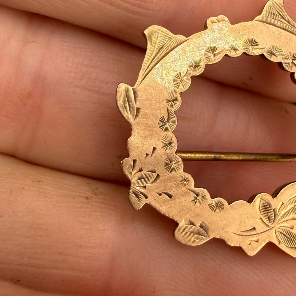 Vintage Victorian Brooch Gold Filled Floral Wreath Scroll Scalloped Edge